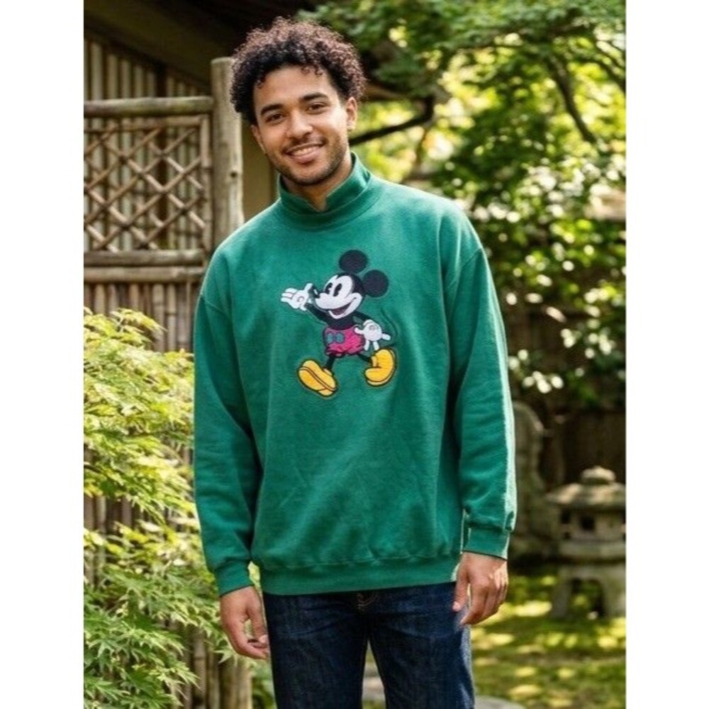 Vintage Disney Unisex Mickey Mouse Green Sweatshirt Size L/XL